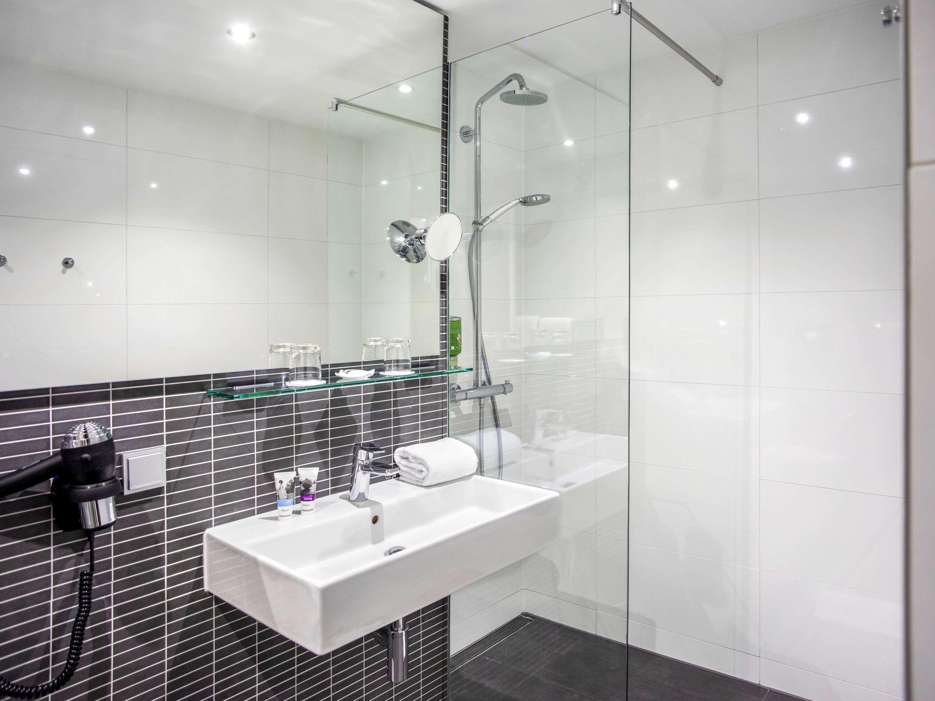 Mercure Hotel Ludenscheid Bagian luar foto